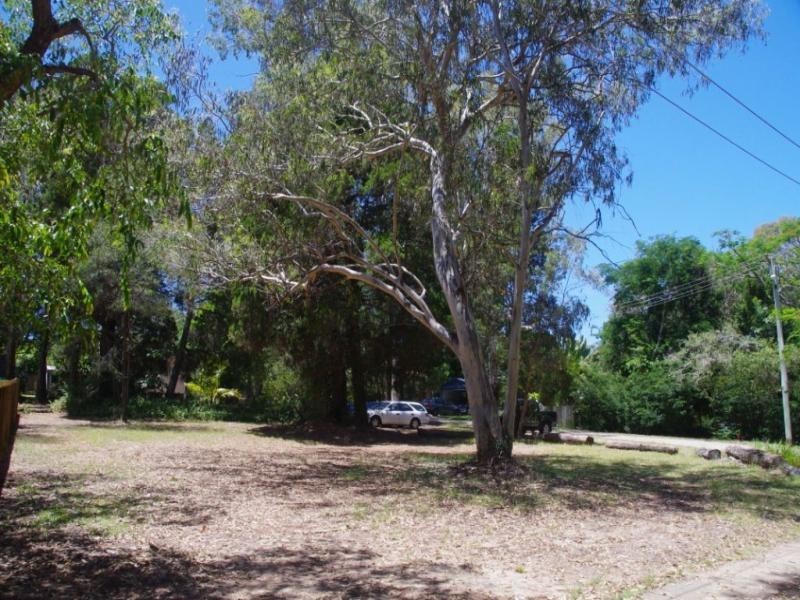 6 Williams Street, Coochiemudlo Island QLD 4184