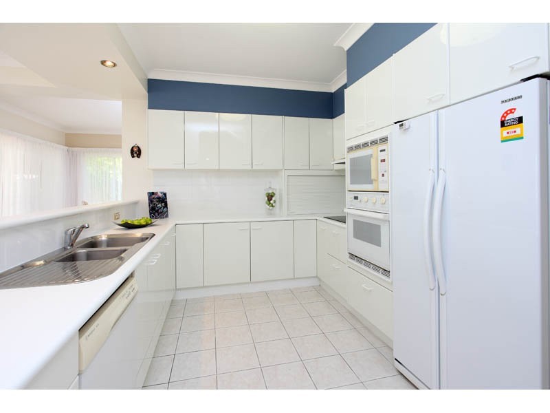16 Seacrest Court, Raby Bay QLD 4163