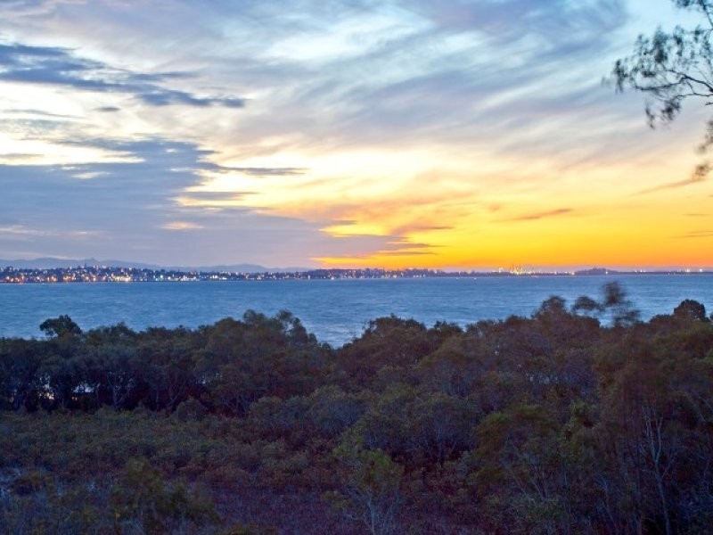 226 Main Road, Wellington Point QLD 4160