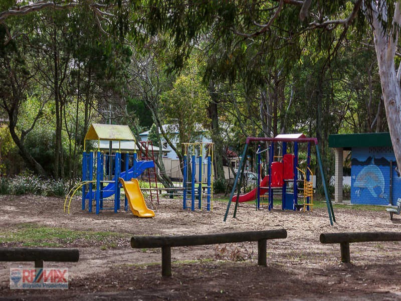 16 Marana Street, Coochiemudlo Island QLD 4184