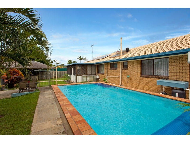 32 Monterey Avenue, Thornlands QLD 4164