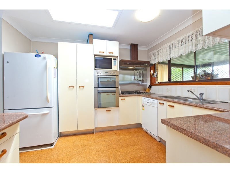 32 Monterey Avenue, Thornlands QLD 4164