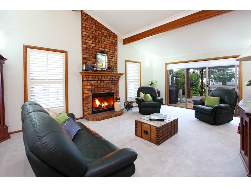 25 Masthead Drive, Raby Bay QLD 4163