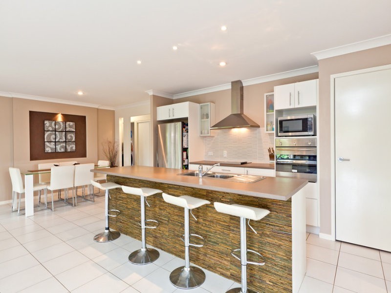 48 Hayman Street, Redland Bay QLD 4165