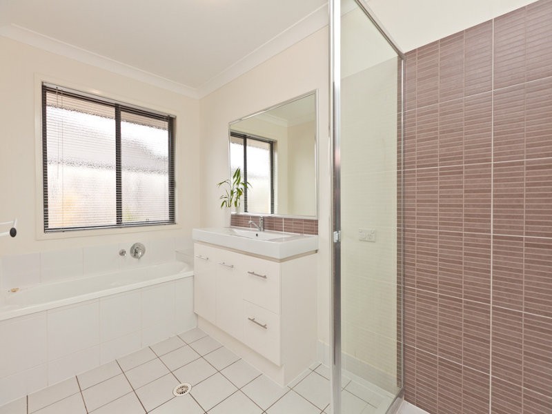 48 Hayman Street, Redland Bay QLD 4165