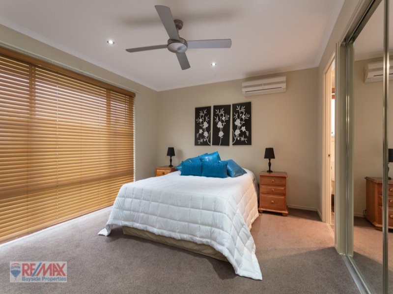 33 Aquila st, Redland Bay QLD 4165