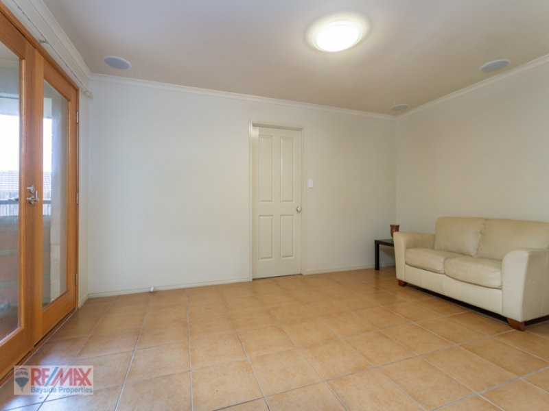 33 Aquila st, Redland Bay QLD 4165