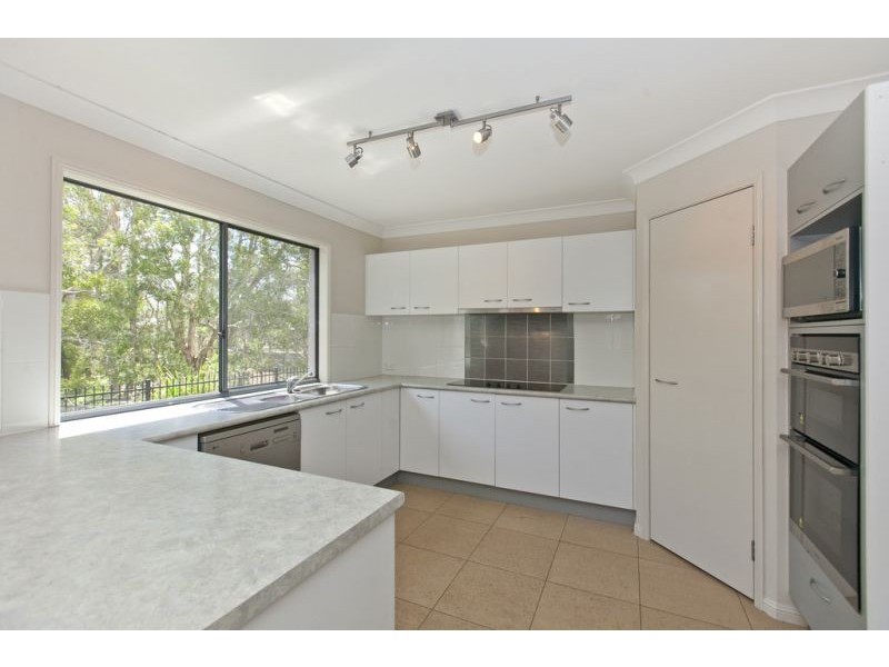 8 Truscot Place, Thornlands QLD 4164