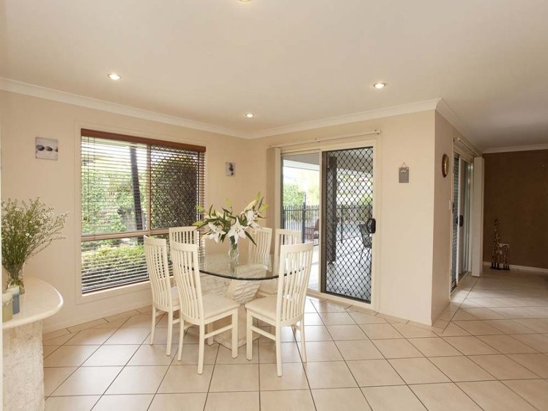 1 Coralbay Close, Thornlands QLD 4164