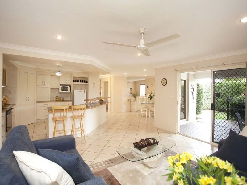 1 Coralbay Close, Thornlands QLD 4164