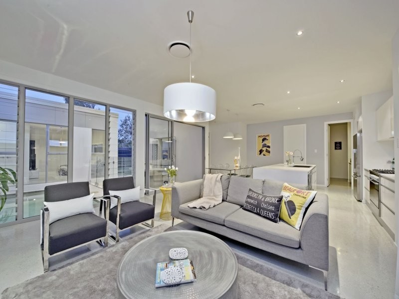 9 Foxwood Circuit, Wakerley QLD 4154