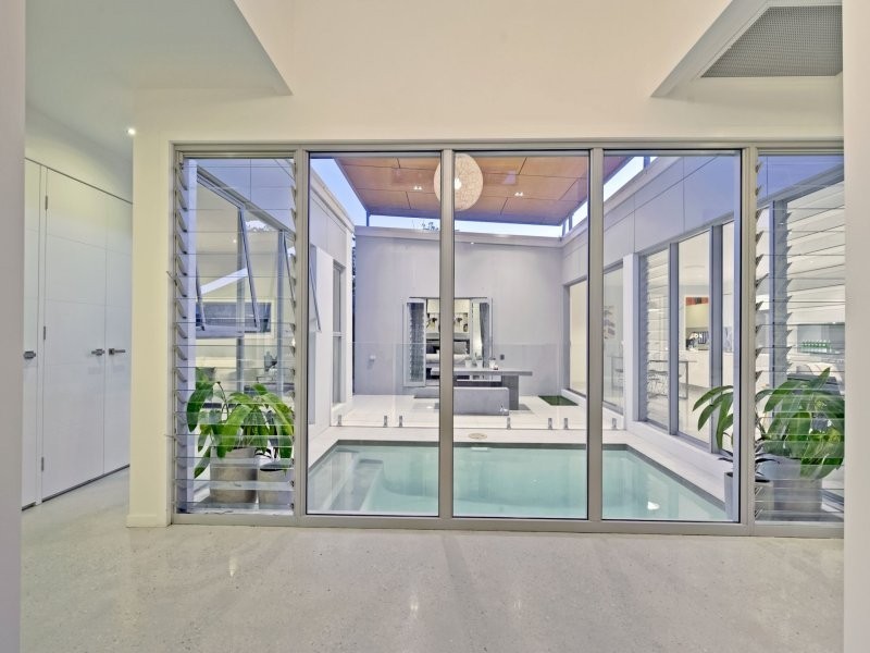 9 Foxwood Circuit, Wakerley QLD 4154