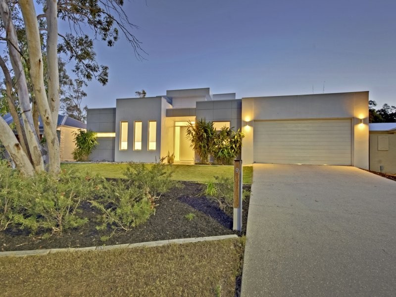 9 Foxwood Circuit, Wakerley QLD 4154