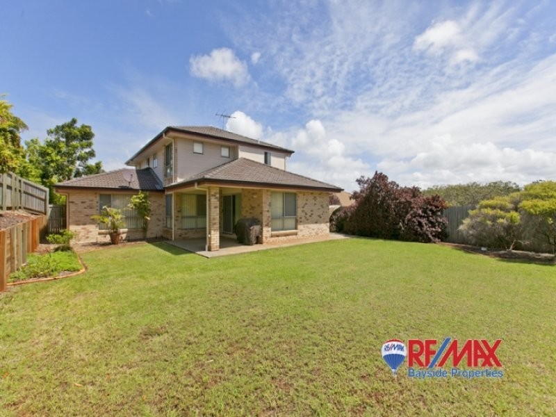 12 Whitsunday Place, Redland Bay QLD 4165