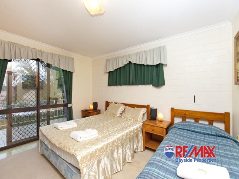 214-216 Bloomfield Street, Cleveland QLD 4163