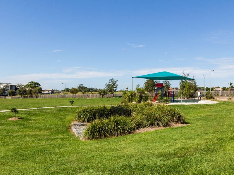 17 Newlands Street, Redland Bay QLD 4165