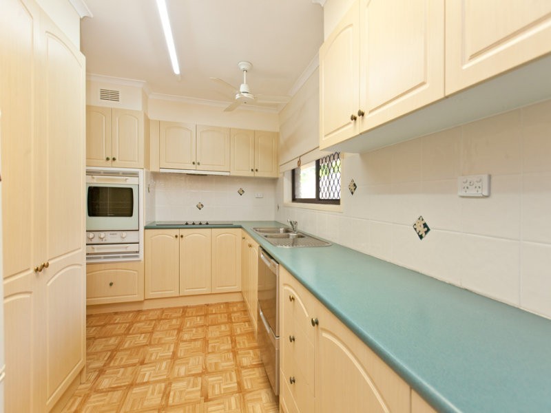 40 Stuart Street, Wellington Point QLD 4160