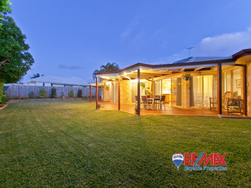 8 Bahr Place, Wellington Point QLD 4160