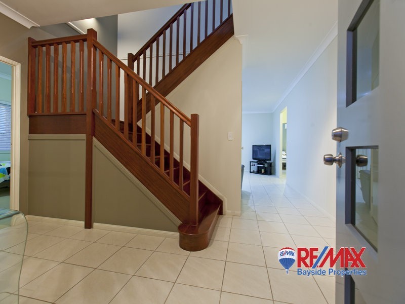 84 Penzance Drive, Redland Bay QLD 4165