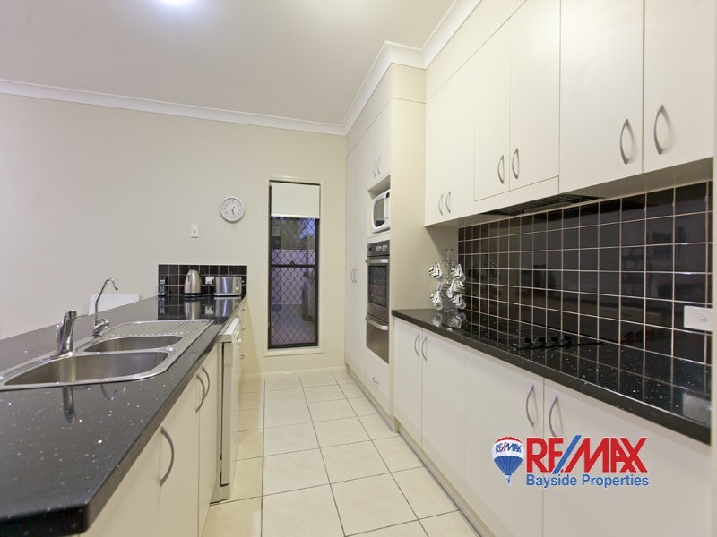 84 Penzance Drive, Redland Bay QLD 4165