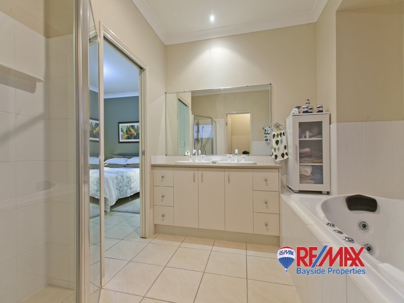 84 Penzance Drive, Redland Bay QLD 4165