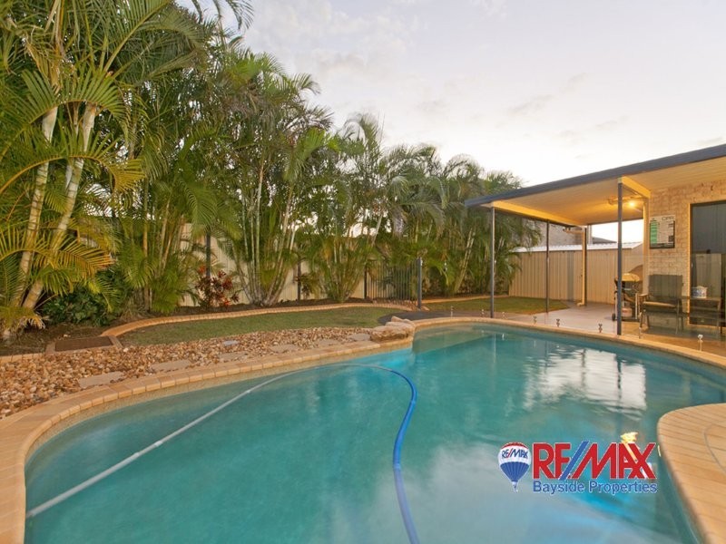 84 Penzance Drive, Redland Bay QLD 4165