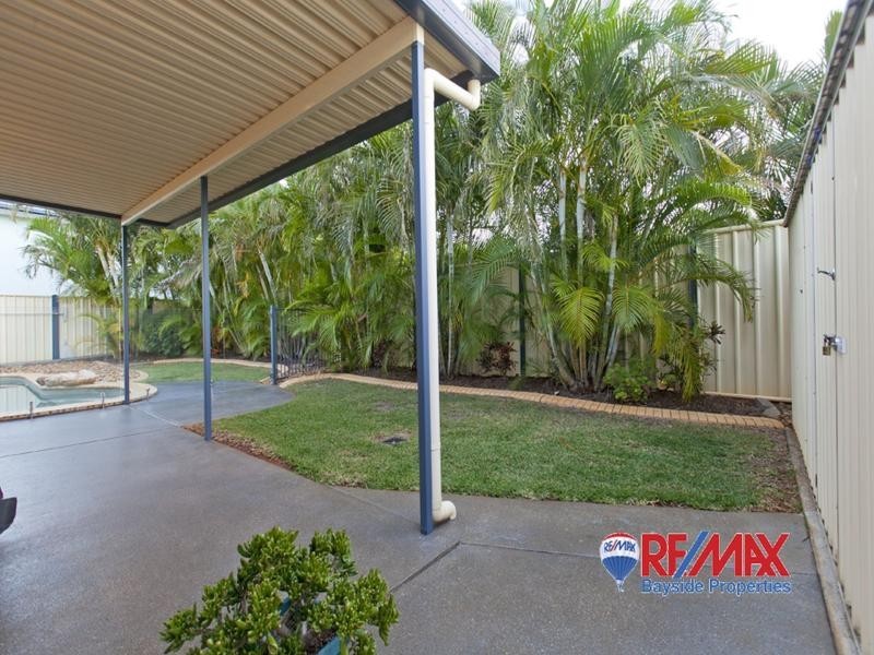 84 Penzance Drive, Redland Bay QLD 4165