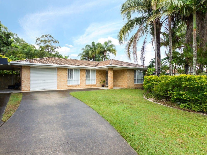 18 Driftwood St, Victoria Point QLD 4165