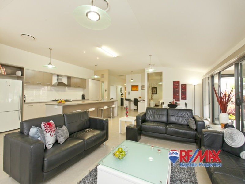 21 Reef Street, Thornlands QLD 4164