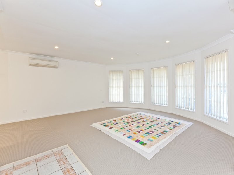 2 Butterfield Close, Victoria Point QLD 4165