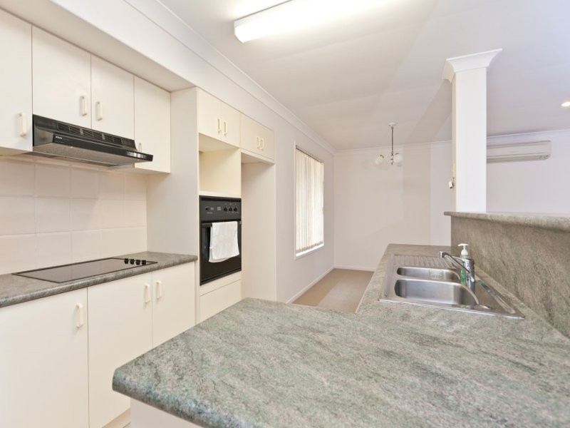 2 Butterfield Close, Victoria Point QLD 4165
