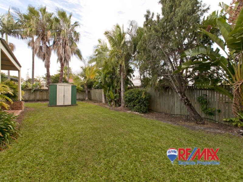 8 Rosewood Street, Birkdale QLD 4159