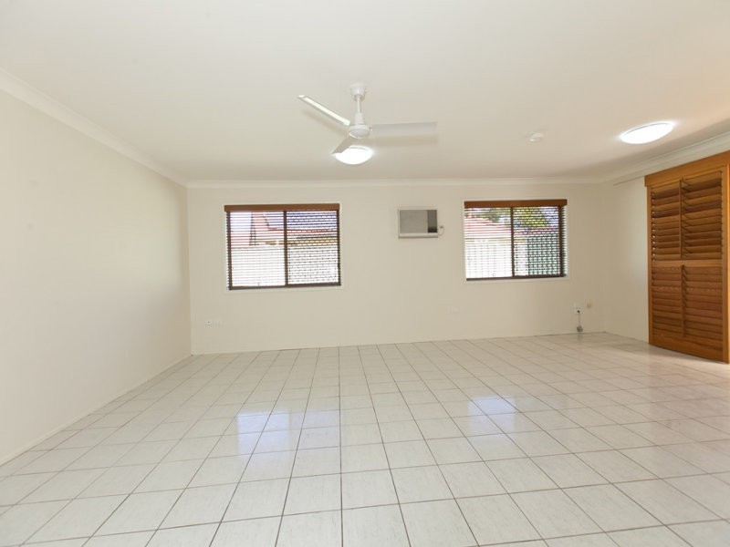 18 Sycamore Parade, Victoria Point QLD 4165