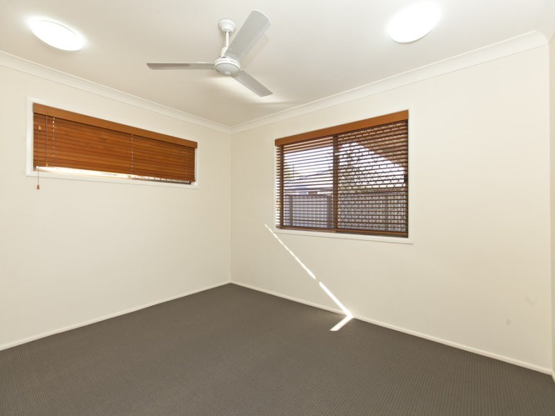 18 Sycamore Parade, Victoria Point QLD 4165