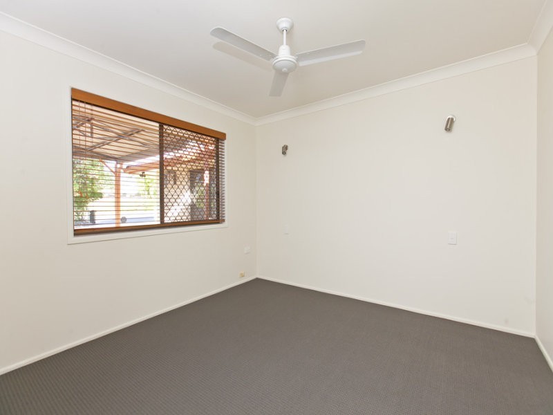 18 Sycamore Parade, Victoria Point QLD 4165