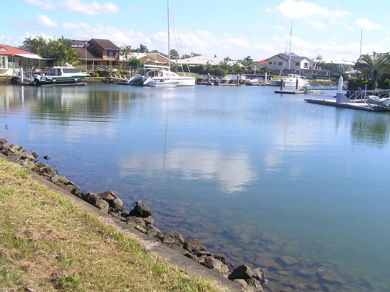 83 Dorsal Drive, Birkdale QLD 4159