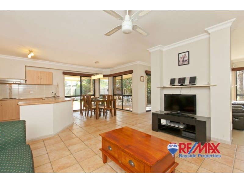 4 Balsa Court, Victoria Point QLD 4165