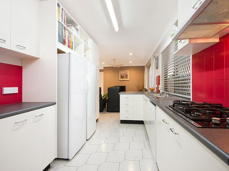 25 Trout Street, Thornlands QLD 4164