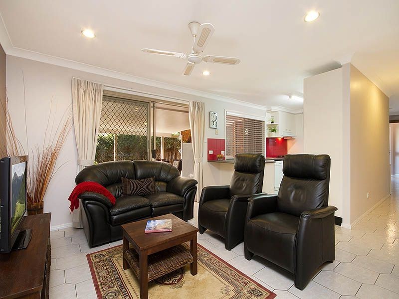 25 Trout Street, Thornlands QLD 4164