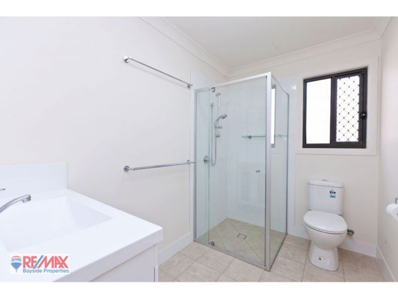 24 Coombah Drive, Russell Island QLD 4184