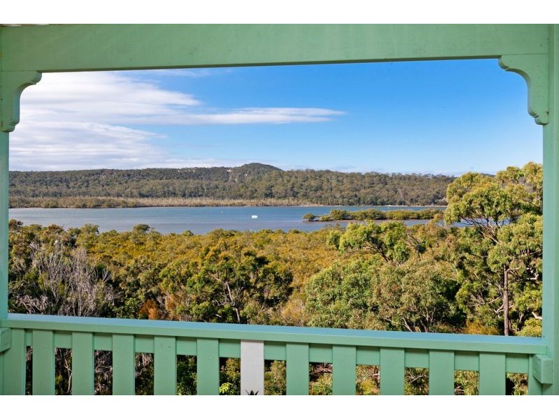 14 Leichhardt Terrace, Russell Island QLD 4184