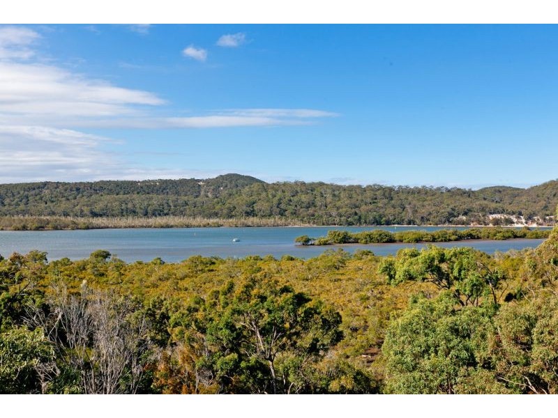 14 Leichhardt Terrace, Russell Island QLD 4184