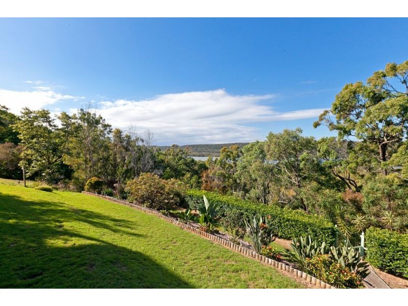 14 Leichhardt Terrace, Russell Island QLD 4184