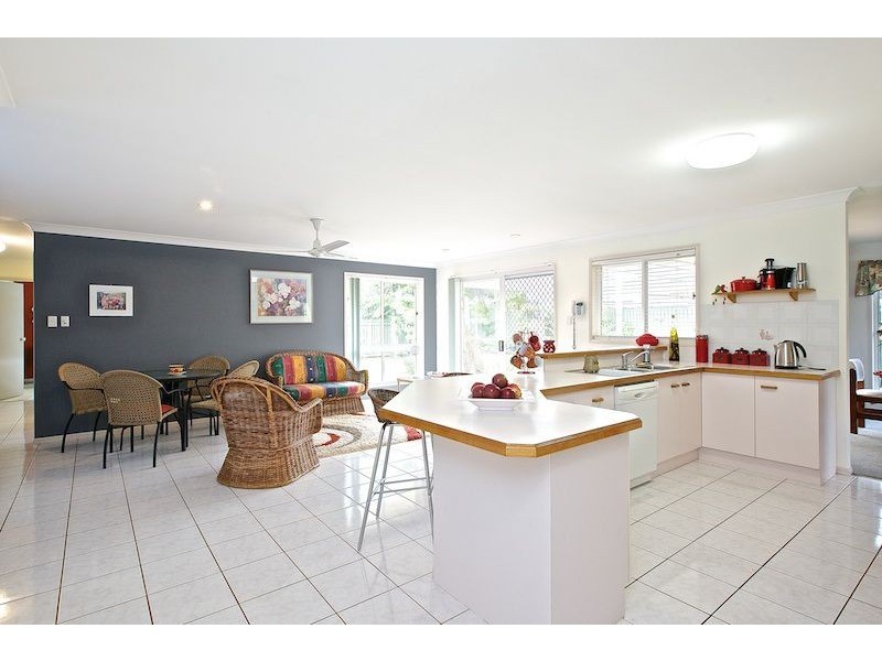 18 Cove Court, Victoria Point QLD 4165