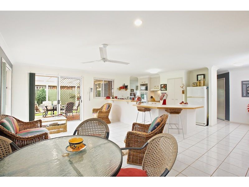 18 Cove Court, Victoria Point QLD 4165