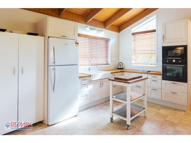 32 Muriel Street, Redland Bay QLD 4165