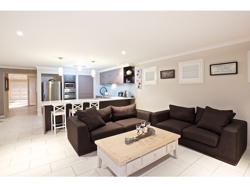 22 Dean Road, Alexandra Hills QLD 4161