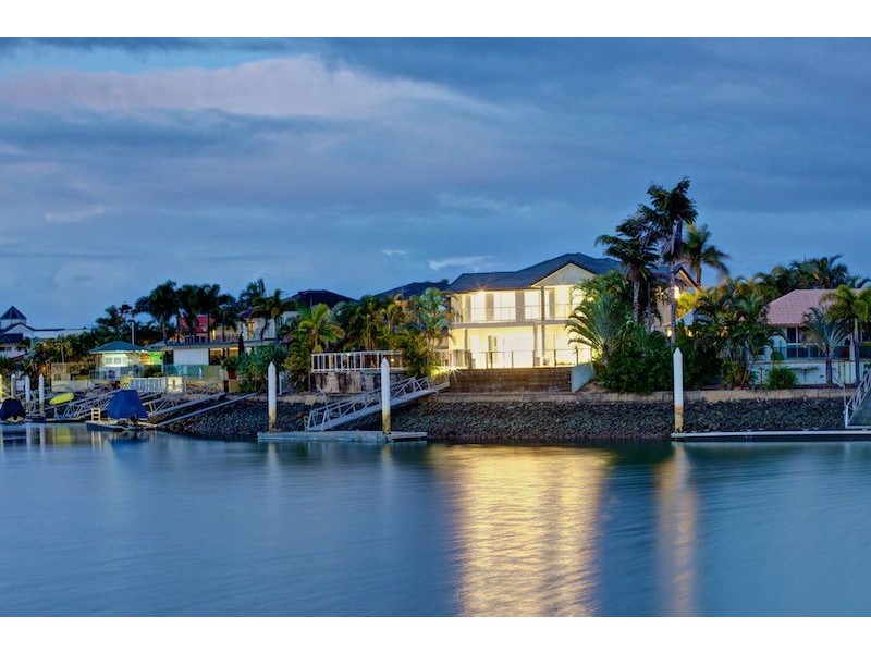 25 Downwind Court, Birkdale QLD 4159