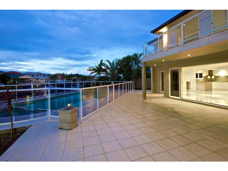 25 Downwind Court, Birkdale QLD 4159