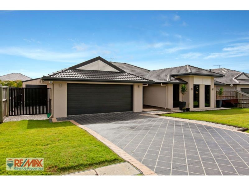 13 Balsam Street, Redland Bay QLD 4165